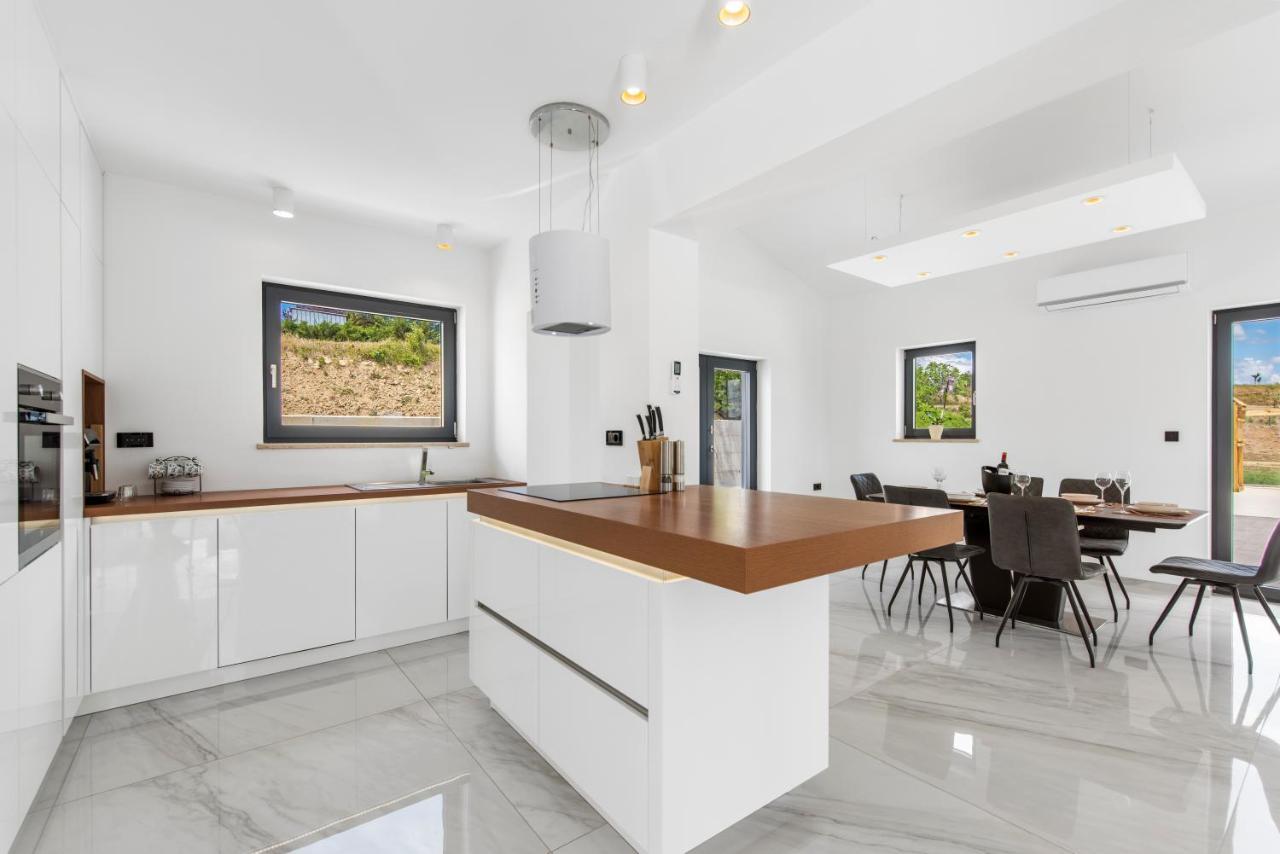 Villa Panorama บูเซต ภายนอก รูปภาพ